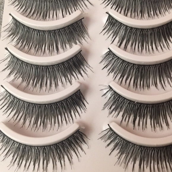 Fake eyelashes - Picture 2 of 7